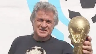 El Pato Fillol recuperó la medalla de campeón del mundo que le habían robado