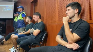 Vélez les rescindió el contrato a los otros tres jugadores acusados de abuso sexual