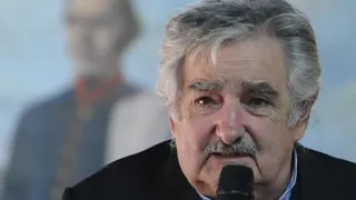 Pepe Mujica anunció que padece cáncer de esófago